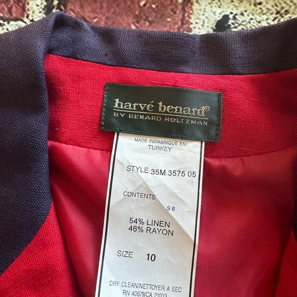 NWT Harve Bernard by Benard Holtzman size 10
Pit to pit: 19”
Length: 26” - Picture 4 of 5